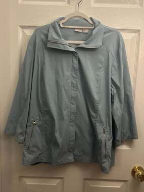 Chico's Zenergy soft Blue 3/4 Sleeve Zip Front Utility Jacket Size 4 (20/22)